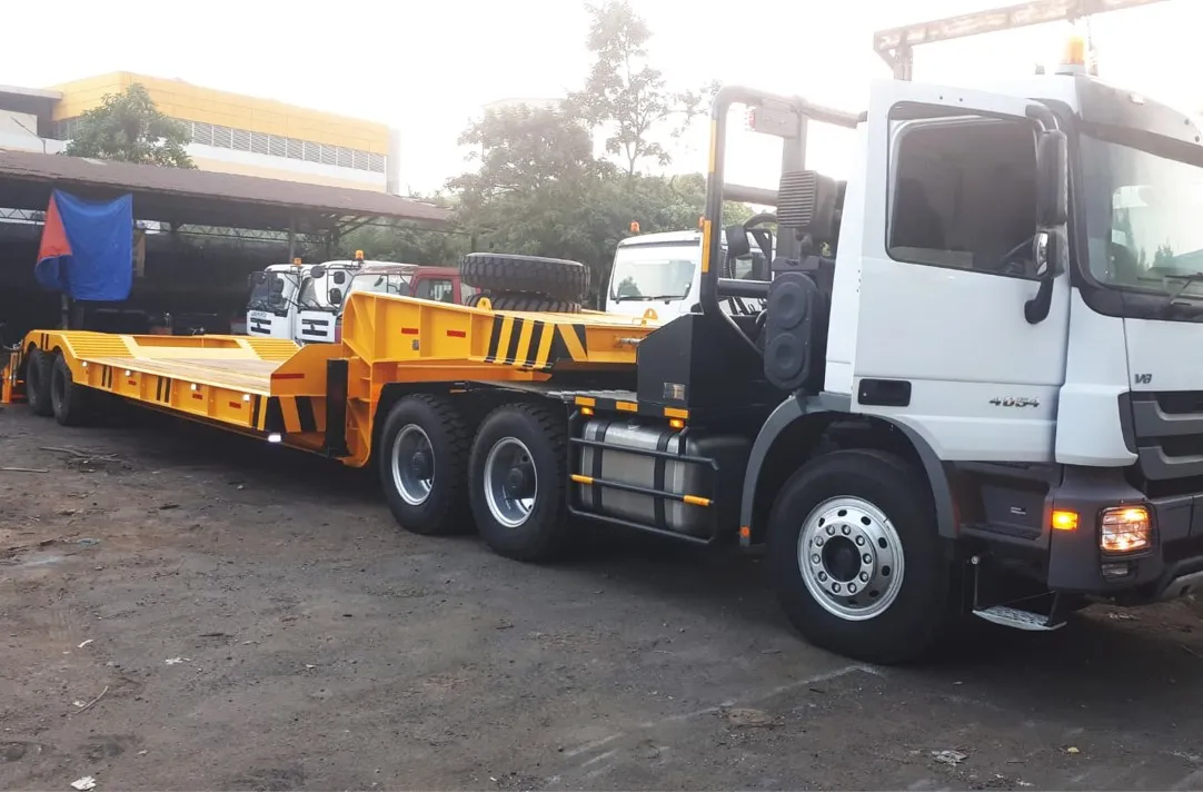 Karoseri-Fix-Gooseneck-Lowbed-Trailer-11