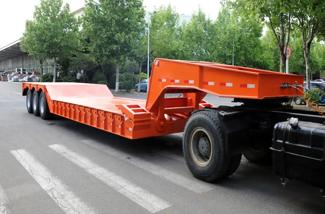 Detachable Gooseneck Lowbed Trailer